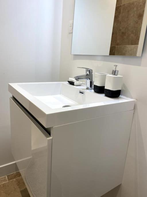 Magnifique T2 Proche De La Gare Appartement *